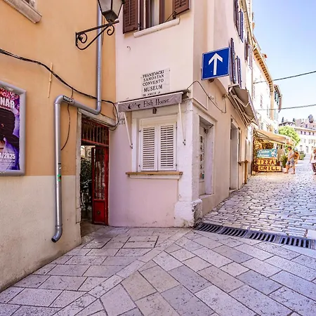 Apartament Quattro De Amicis *